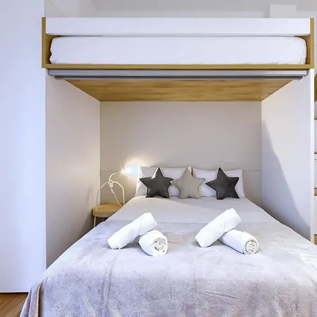 Vt Recien Renovada En Zabalburu ビルバオ