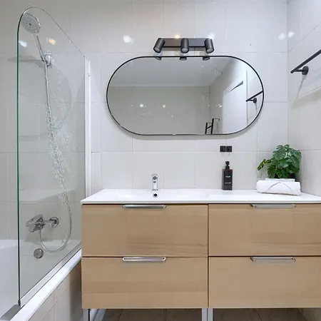 Vt Recien Renovada En Zabalburu 毕尔巴鄂