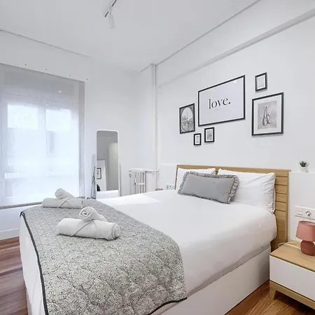Vt Recien Renovada En Zabalburu 毕尔巴鄂