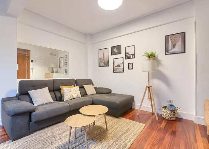 Vt Recién Renovada En Zabalburu Bilbao